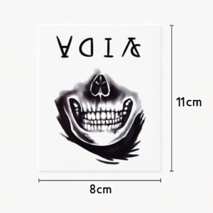 Hand/vinger tattoo crazy smile